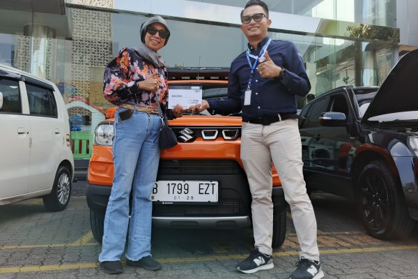 Ibu. Eka